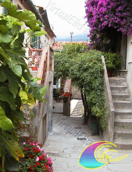 Viuzza di Sant Ilario, een dorpje dat we vinden langs de weg naar Mount Perone
