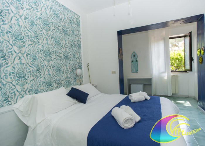 Camera Hotel
