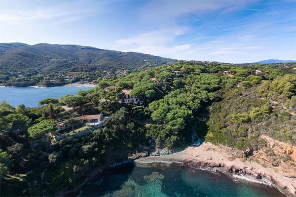 Capo Perla-strand