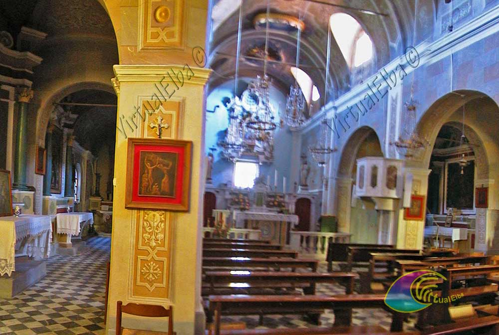 Interieur van de kerk van Sant Ilario