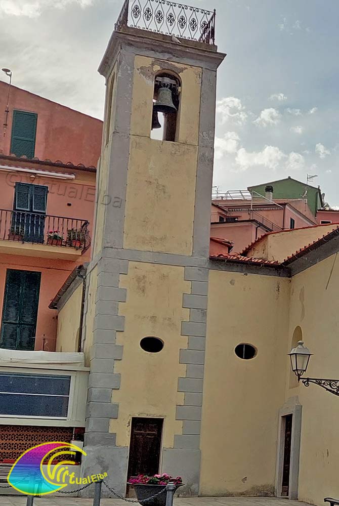 Klokkentoren Kerk van San Rocco (Rio Marina)