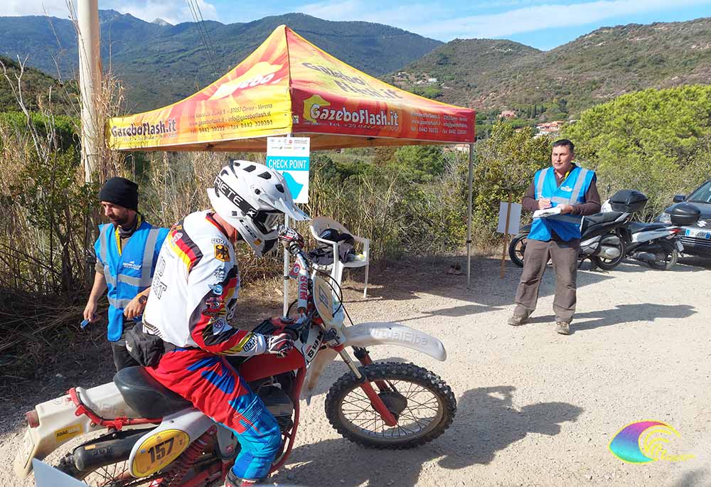 Elba enduro vintage trofee 2021 Bachert Bachert -motorfiets