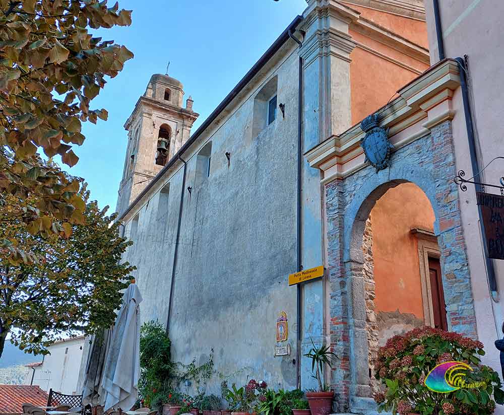Marciana Porta Lorena en Kerk van Santa Caterina